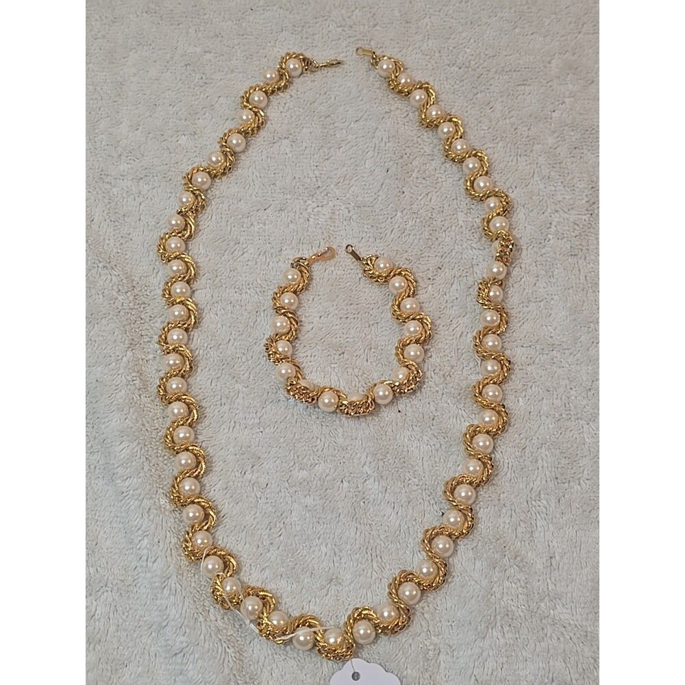 Vintage Faux Pearl Gold Plate Roped & Scalloped Collar 24" Necklace And 7"...